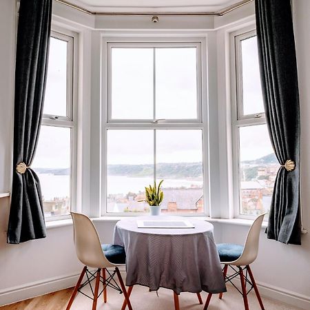 Seascape Scarborough Stunning Seaview Holiday Home Apartment Zewnętrze zdjęcie