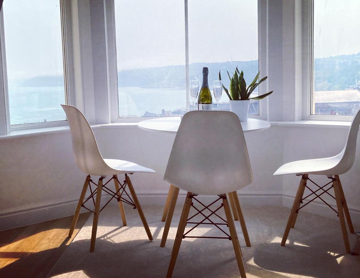 Seascape Scarborough Stunning Seaview Holiday Home Apartment Zewnętrze zdjęcie