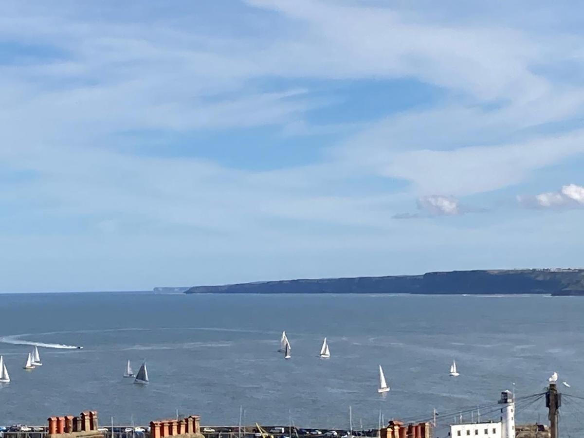 Seascape Scarborough Stunning Seaview Holiday Home Apartment Zewnętrze zdjęcie