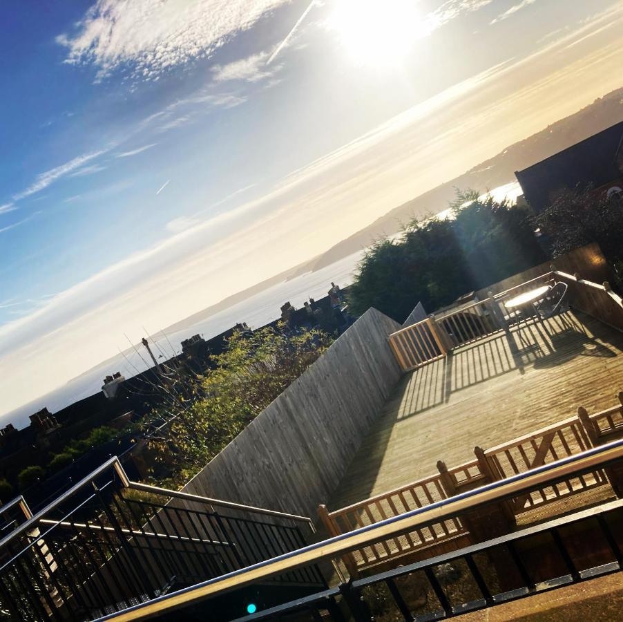 Seascape Scarborough Stunning Seaview Holiday Home Apartment Zewnętrze zdjęcie